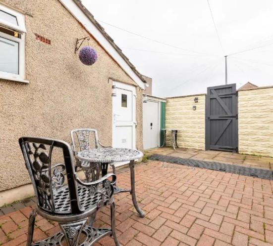 Shelley'S Seaside Stay Porthcawl Exteriör bild