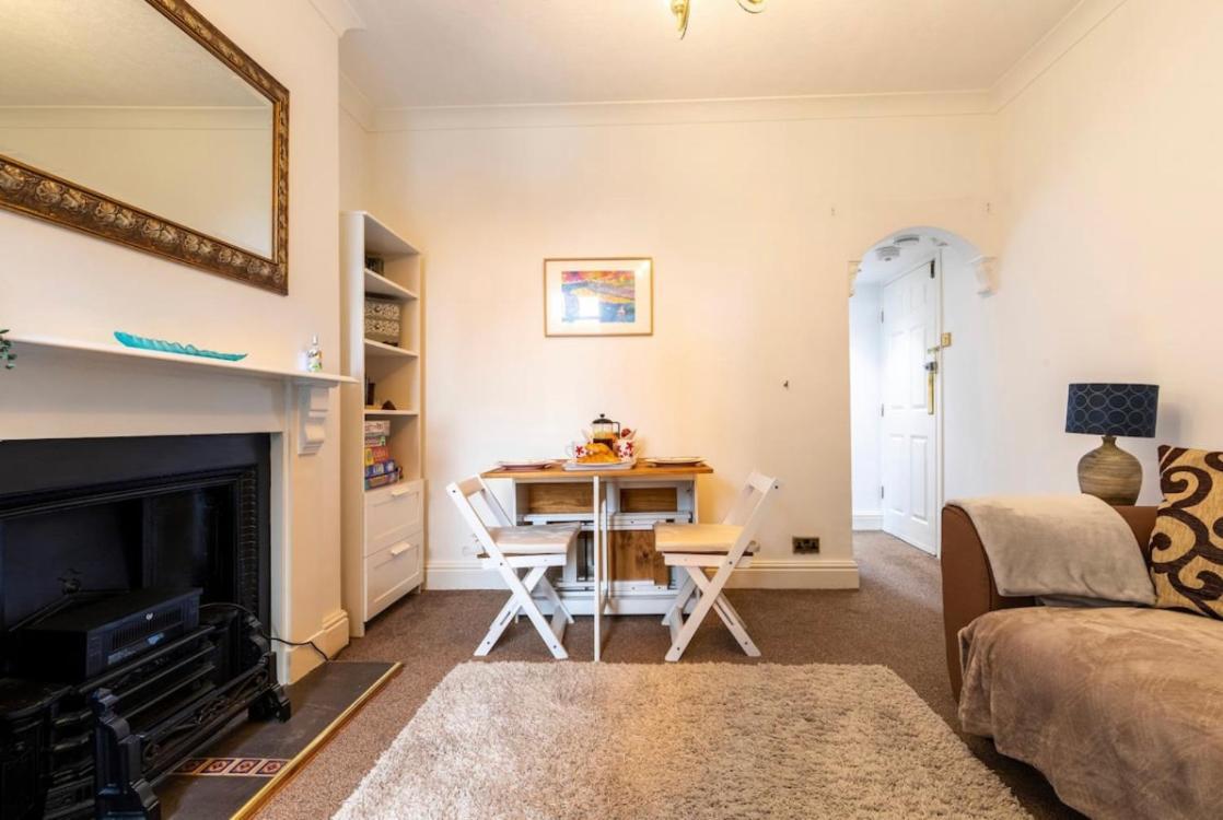 Shelley'S Seaside Stay Porthcawl Exteriör bild