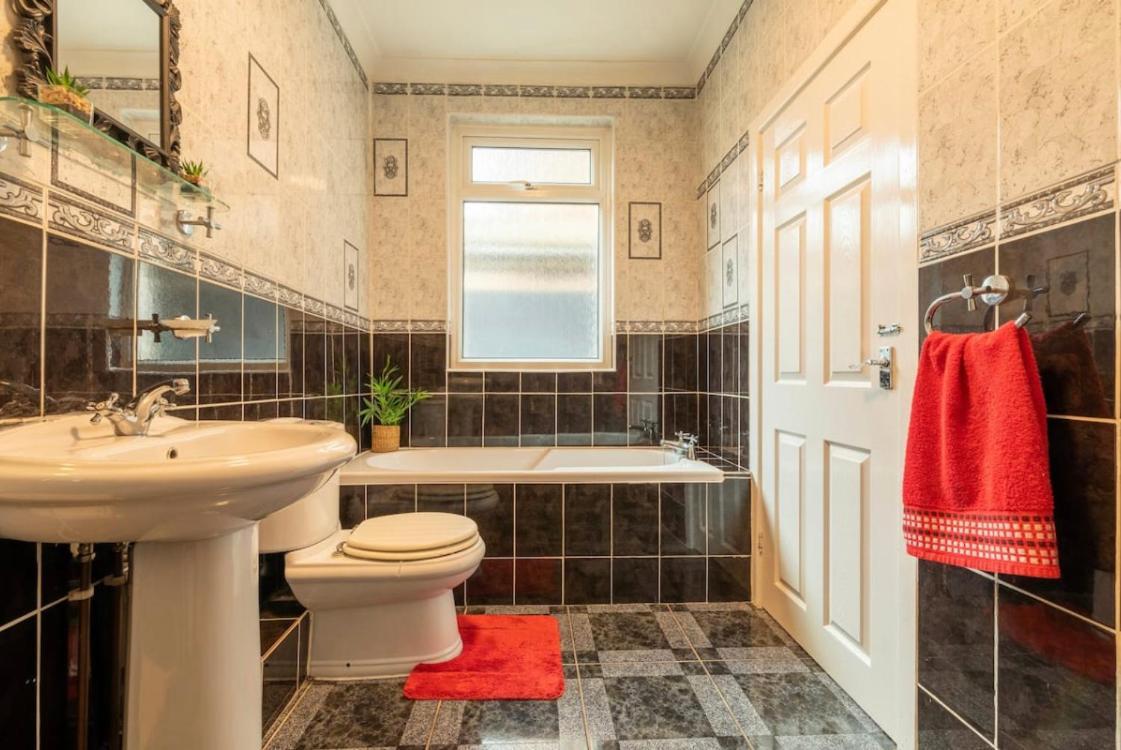 Shelley'S Seaside Stay Porthcawl Exteriör bild